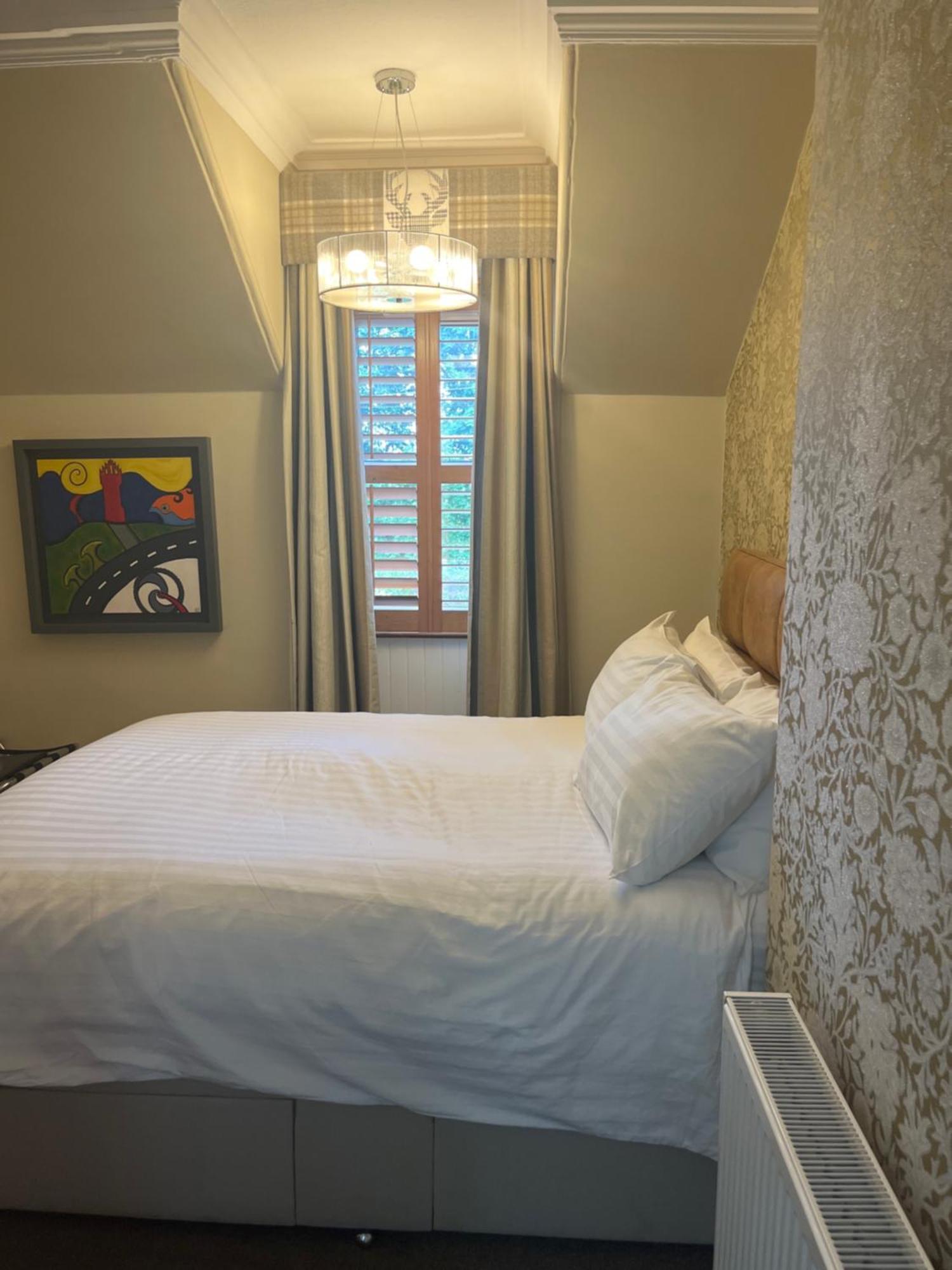 Ravenswood Guest House Стерлінг Екстер'єр фото